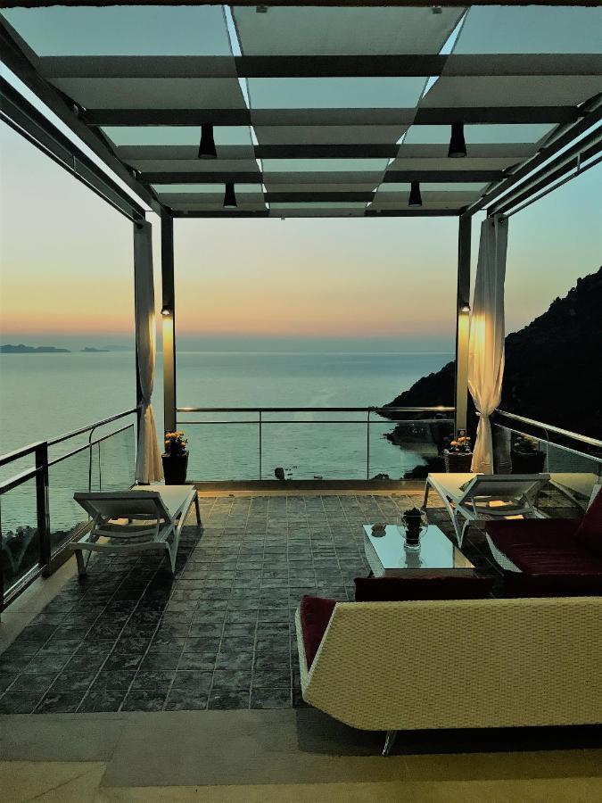 Athina Epavlis - Ethereal Charm Of Blue Horizons Ravdhoúkha Extérieur photo